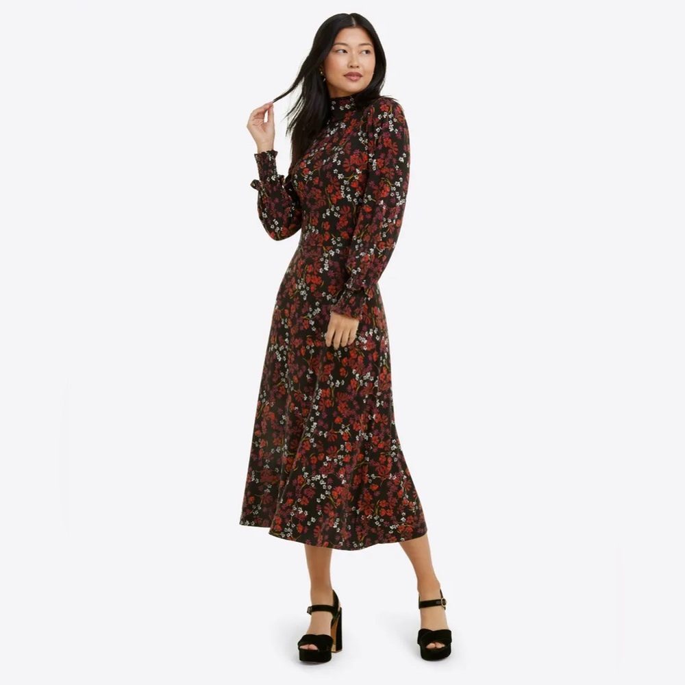 Draper James brand new with tags Knit Turtleneck Dress Ribbon Flower size small
